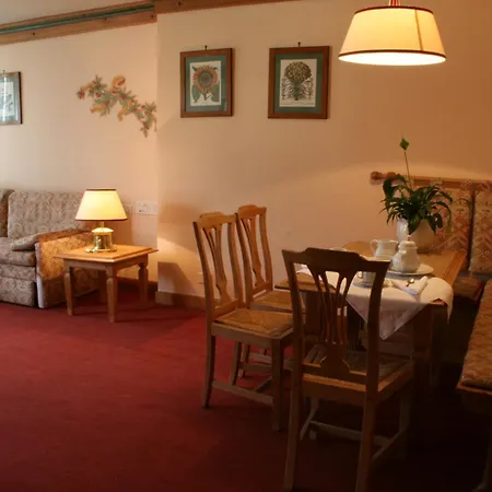 Otel Rta Catturani 3*