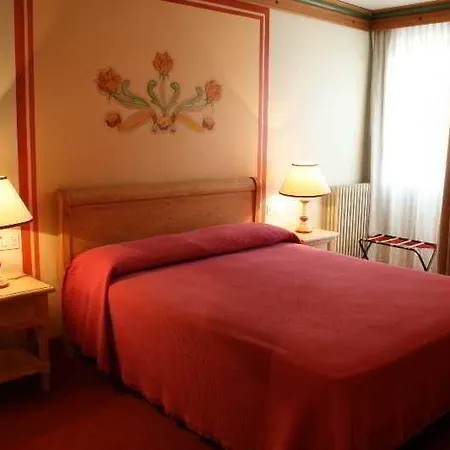 Rta Catturani Otel 3*